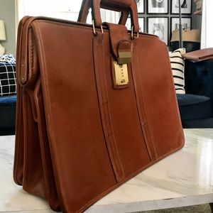 Vintage Coach brand doctor bag / briefcase.